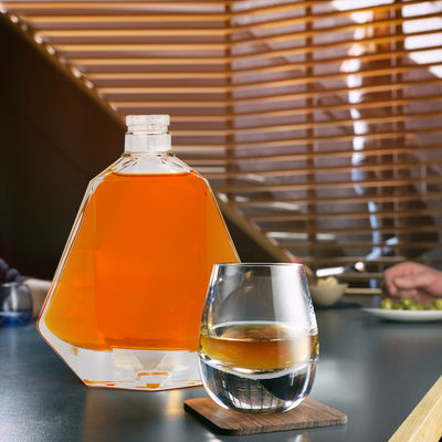 Материал ошейника Стекло 700 мл Водка Ликер Алкогольный напиток Виски Ром Стеклянная бутылка