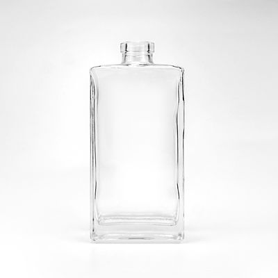 Оформленная упаковка Наполнительное стекло Пустая бутылка с 500 мл парфюмерии с гравюрой и краской