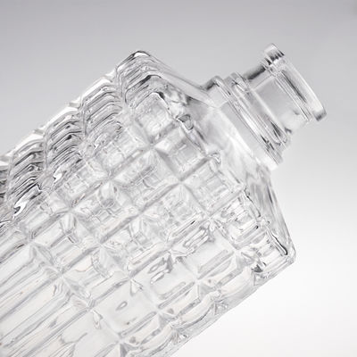 OEM/ODM приемлемая квадратная 500 мл экологически чистая стеклянная бутылка для виски и красоты