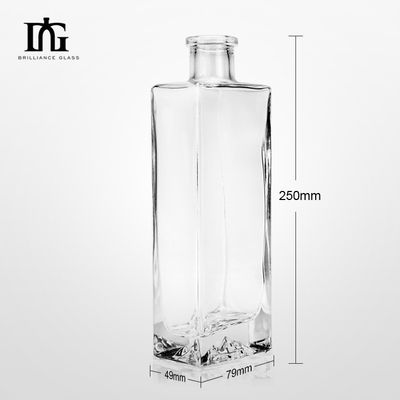 OEM/ODM Приемлемая продажа 500ml 700ml 750ml Квадратная форма Прозрачная стеклянная бутылка для напитков
