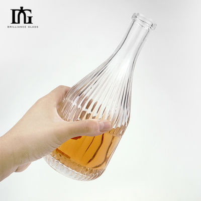 Стеклянная бутылка с гравировкой 450 ml/700 ml/750 ml для коммерческой презентации алкоголя в чистом виде
