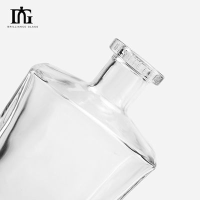 350 мл/500 мл/700 мл Стеклянная бутылка с черной крышкой в Европе Страна