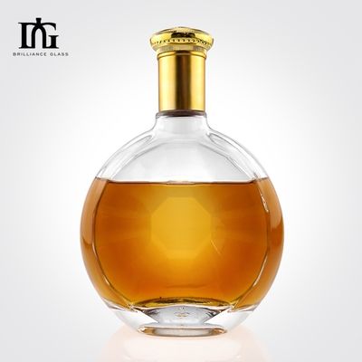 Стеклянная бутылка 50 мл с чистым ликером, виски или вином и индивидуальным логотипом