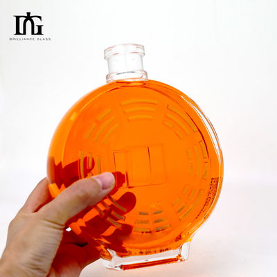 Материал корпуса Стекло 70cl 75cl Сердце Круглой формы индивидуальная бутылка с пробкой