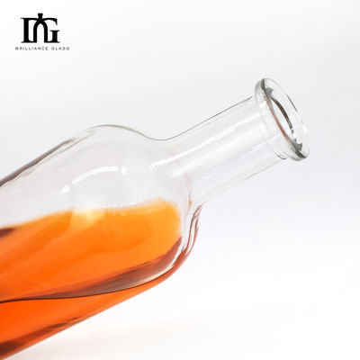 Brilliance предлагает 700 мл 750 мл пустых бутылок виски различной емкости