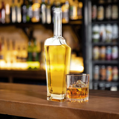 375 мл 500 мл 700 мл Уникальный дизайн Водка Джин Виски Спиртные напитки Стеклянная бутылка с пробкой