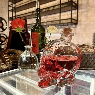 Стеклянная бутылка с черепом для пива Скрин-печать, горячее штампование, живопись, гравюра и многое другое