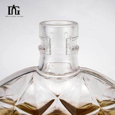 700 мл. Сверхчистый спиртный ром, джин, водка, коньяк, стеклянная бутылка с крышкой.
