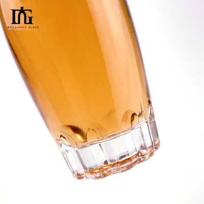 500 мл/700 мл/750 мл Стеклянная бутылка с виски с пробкой и уникальным дизайном