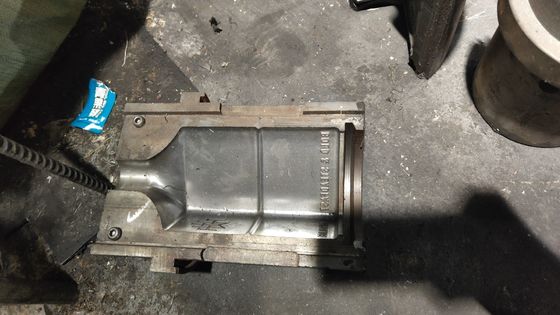 Приемлемая логотип клиента стеклянной бутылки формы для производства индивидуальных прототипов