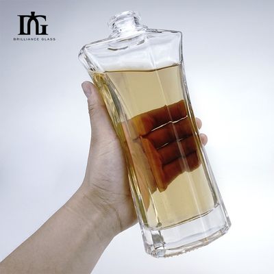 Стеклянная бутылка для напитков с золотой пробковой крышкой Прозрачная водка Стеклянная бутылка для пива