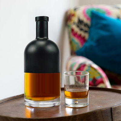 770 мл пустая круглая стеклянная бутылка для виски, бренди, водки, рома, джина и других спиртных напитков