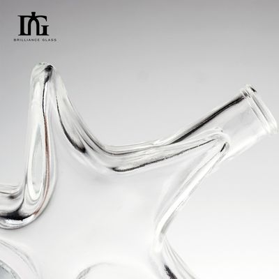 Гравировка логотипа Приемлемый логотип клиента 200 мл Звездообразная стеклянная бутылка для спиртных напитков