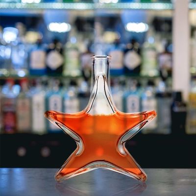 Гравировка логотипа Приемлемый логотип клиента 200 мл Звездообразная стеклянная бутылка для спиртных напитков