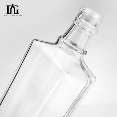 Super Flint 375ml 500ml 700ml 750ml 1000ml Прозрачная круглая стеклянная бутылка виски с древесной пробкой