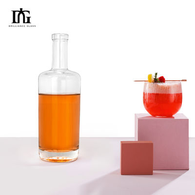 Виски Джин Водка Квадратная стеклянная бутылка с пробками 50cl 70cl 75cl Образец предоставляется бесплатно