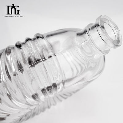 Бутылка из 500 мл с рельефным круглого стекла для спиртных напитков, бренди, водки, виски, джина, рома