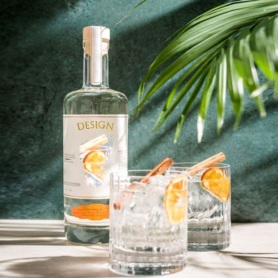 250 ml/500 ml/700 ml/750 ml Стеклянные спиртовые бутылки с уплотнителем CORK