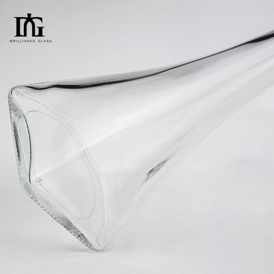 Напиток 750 мл тонкая прозрачная пустая стеклянная бутылка с полимерной резиновой крышкой