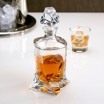 Формированные 500ml/700ml/750ml вместимостью Чистые пустые ликеры напитки Стеклянные бутылки для джина